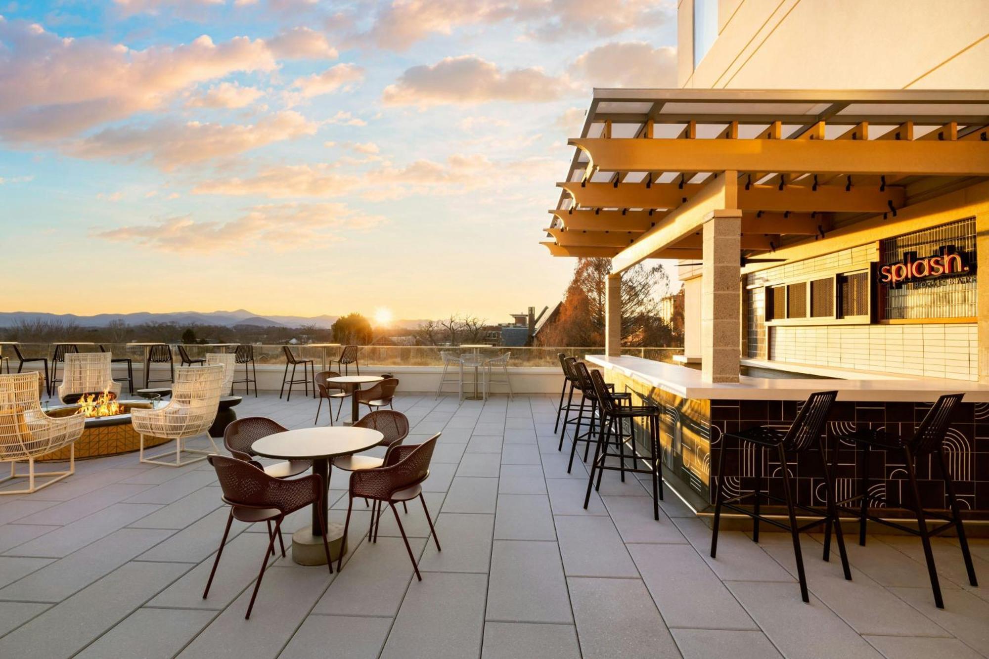Moxy Asheville Exterior photo