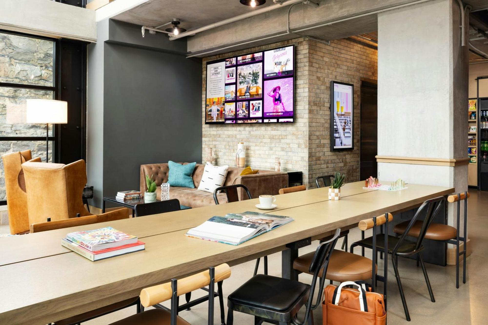 Moxy Asheville Exterior photo